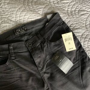 Lucky Brand NWT Charlie Skinny Low Rise Jeans